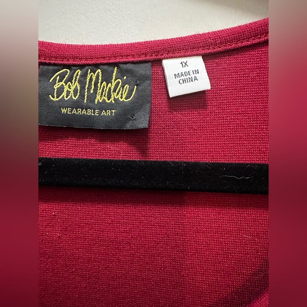 Bob Mackie Wearable Art Size 1X Maroon/Black Embroidered Tank Top NWOT - Picture 3 of 5